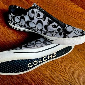Coach Black Slip on Signature Bev Sneakers